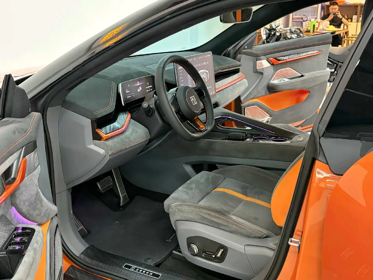 2023 Zeekr 001 BEV 100KWH,autocango,china used car exporter,china ev exporter,chinese used car exporter,chinese used ev exporter