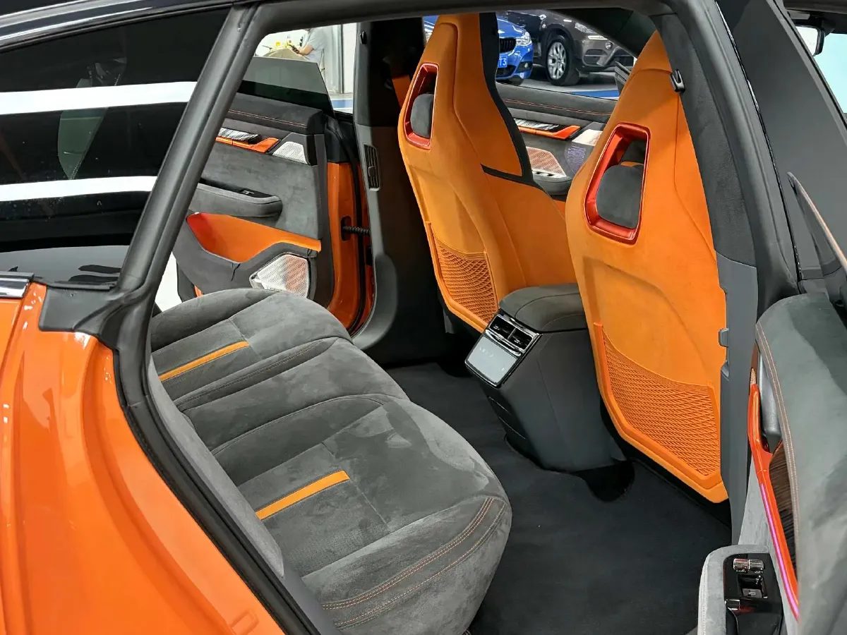 2023 Zeekr 001 BEV 100KWH,autocango,china used car exporter,china ev exporter,chinese used car exporter,chinese used ev exporter