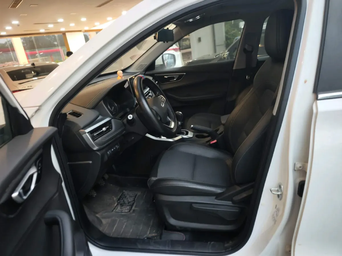 2020 Chery Tiggo 5x 1.5L 116HP L4 5MT,autocango,china used car exporter,china ev exporter,chinese used car exporter,chinese used ev exporter