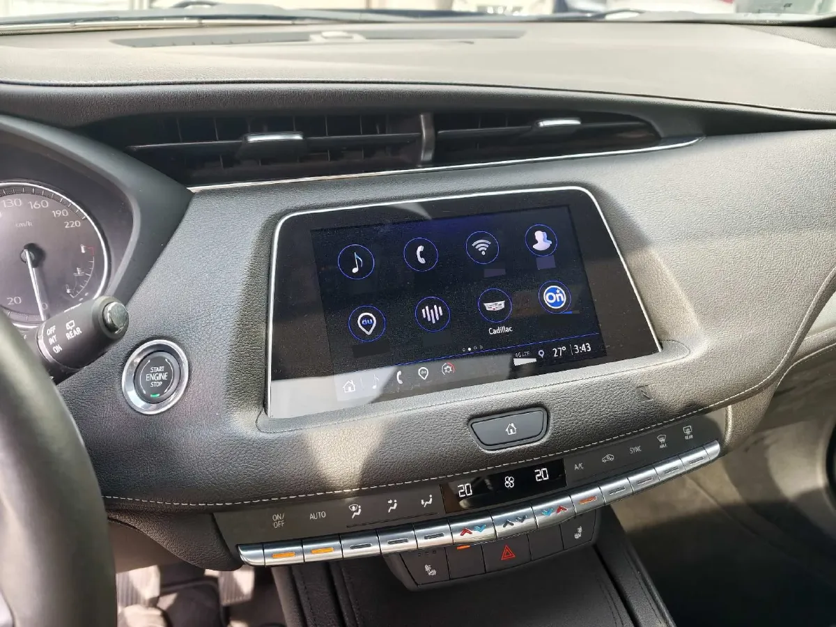 2021 Cadillac XT4 2.0T 237HP L4 9AT,autocango,china used car exporter,china ev exporter,chinese used car exporter,chinese used ev exporter
