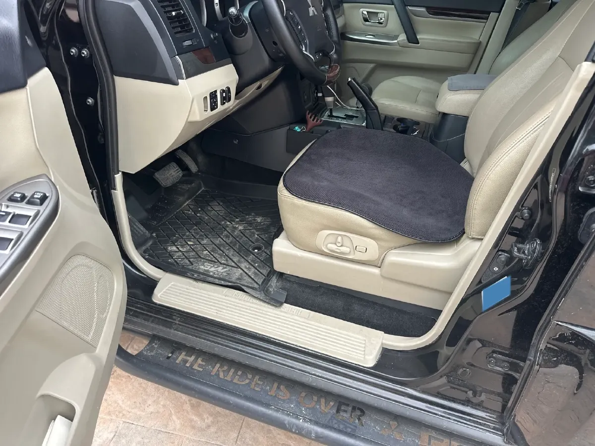 2017 Honda Jade 1.8L 141HP L4 5AT,autocango,china used car exporter,china ev exporter,chinese used car exporter,chinese used ev exporter