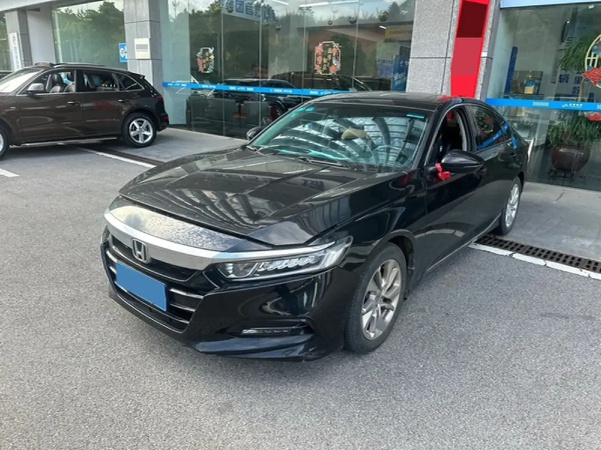 2018 Honda Accord 1.5T 194HP L4 CVT,autocango,china used car exporter,china ev exporter,chinese used car exporter,chinese used ev exporter
