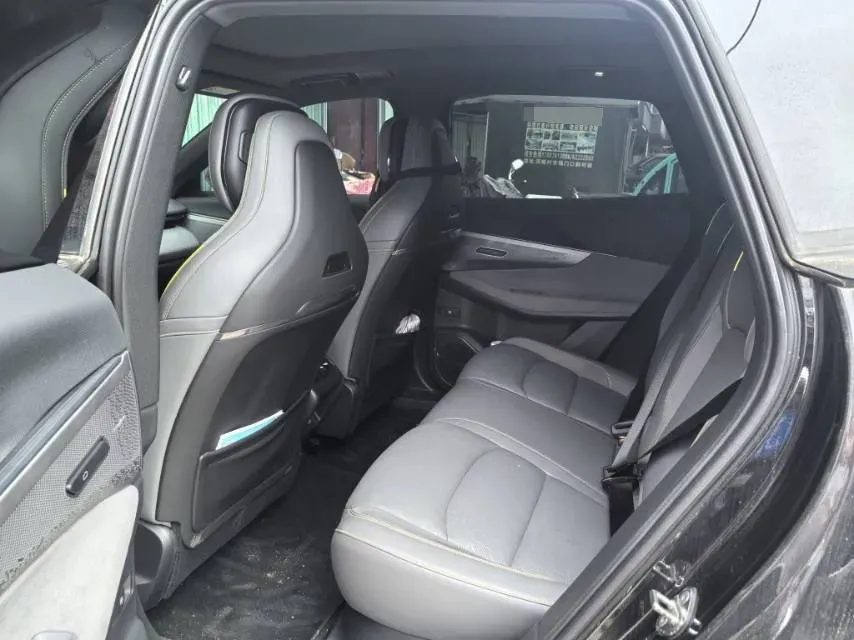 2023 LYNK&CO 08 EM-P 1.5T 163HP L4 3DHT PHEV 21.2KWH,autocango,china used car exporter,china ev exporter,chinese used car exporter,chinese used ev exporter