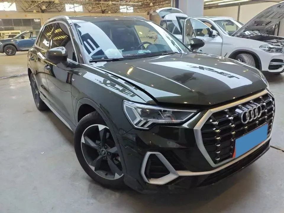2022 Audi Q3 1.4T 150HP L4 7DCT,autocango,china used car exporter,china ev exporter,chinese used car exporter,chinese used ev exporter