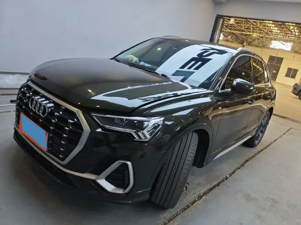 2022 Audi Q3 1.4T 150HP L4 7DCT,autocango,china used car exporter,china ev exporter,chinese used car exporter,chinese used ev exporter