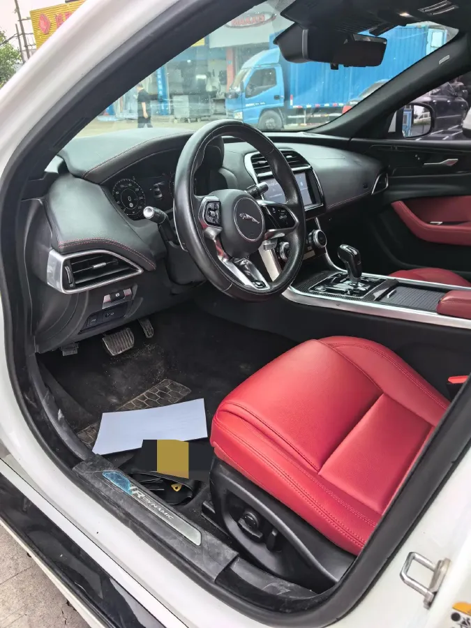 2021 Jaguar XEL 2.0T 250HP L4 8AT,autocango,china used car exporter,china ev exporter,chinese used car exporter,chinese used ev exporter