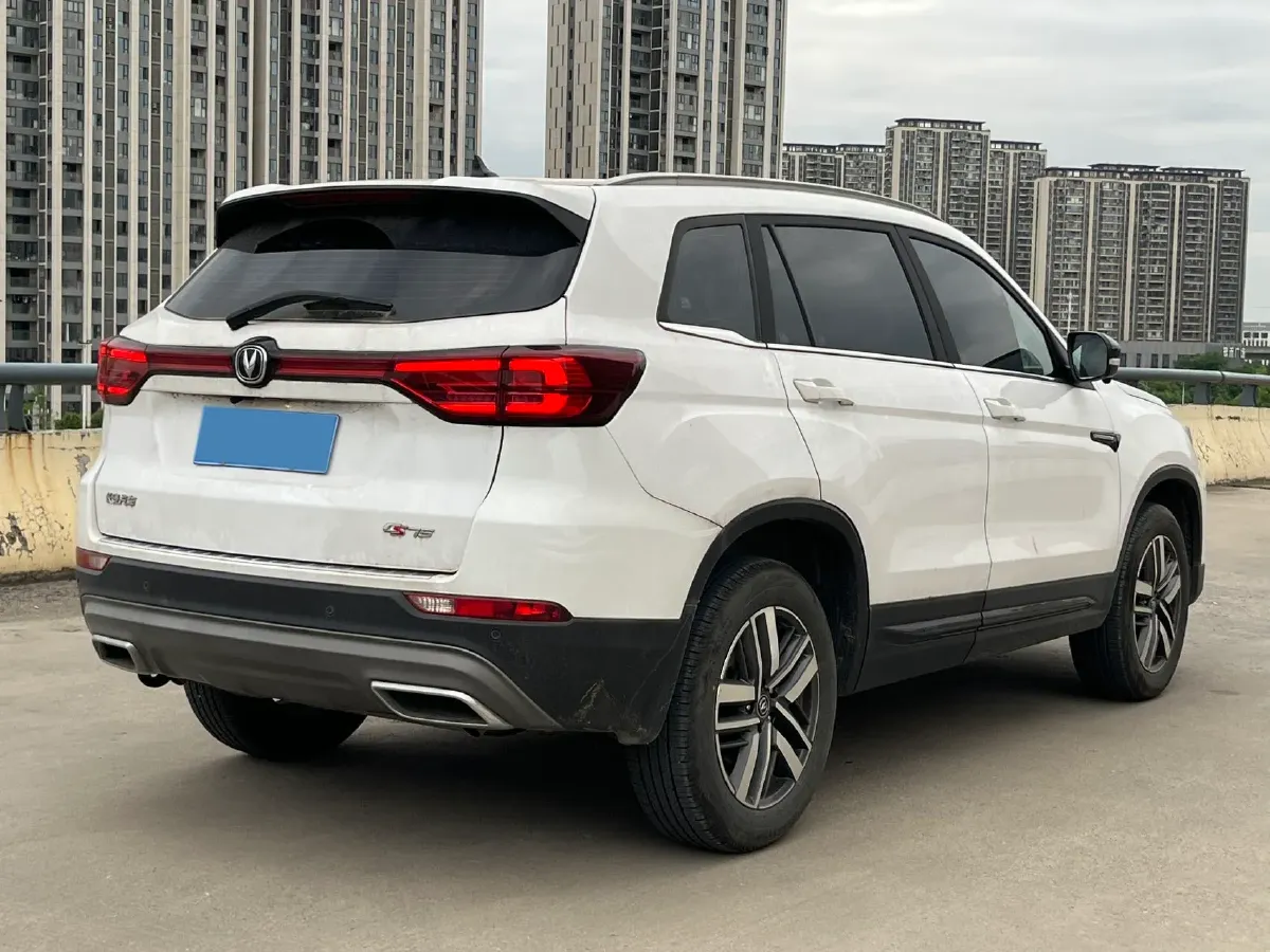 2024 ChangAn CS75 1.5T 188HP L4 7DCT,autocango,china used car exporter,china ev exporter,chinese used car exporter,chinese used ev exporter