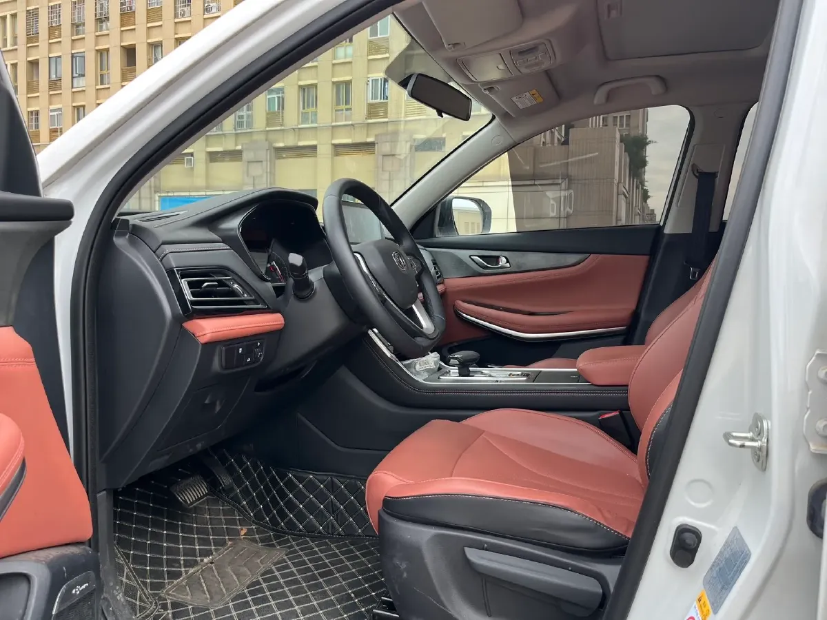 2024 ChangAn CS75 1.5T 188HP L4 7DCT,autocango,china used car exporter,china ev exporter,chinese used car exporter,chinese used ev exporter