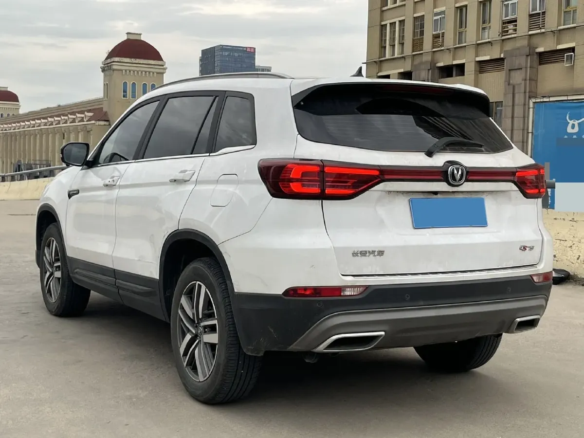 2024 ChangAn CS75 1.5T 188HP L4 7DCT,autocango,china used car exporter,china ev exporter,chinese used car exporter,chinese used ev exporter