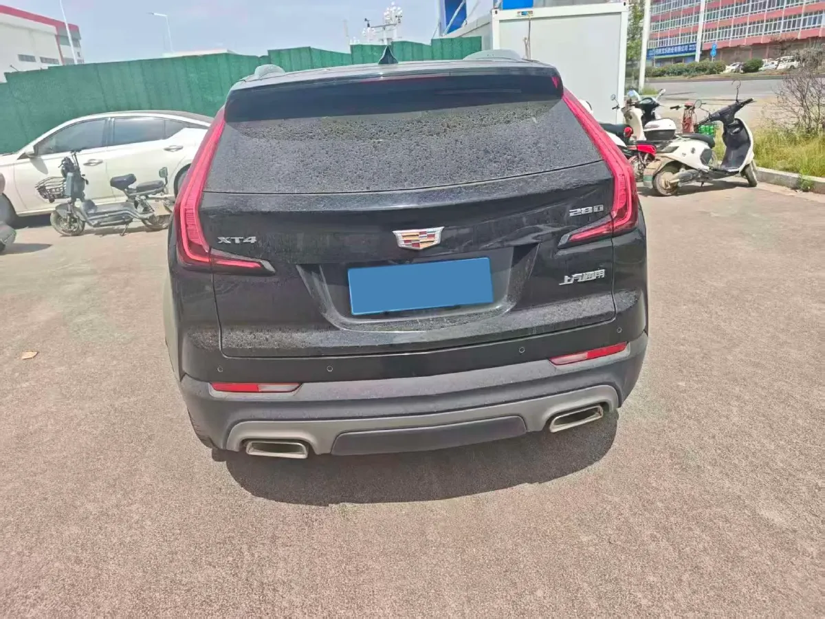 2021 Cadillac XT4 2.0T 237HP L4 9AT,autocango,china used car exporter,china ev exporter,chinese used car exporter,chinese used ev exporter