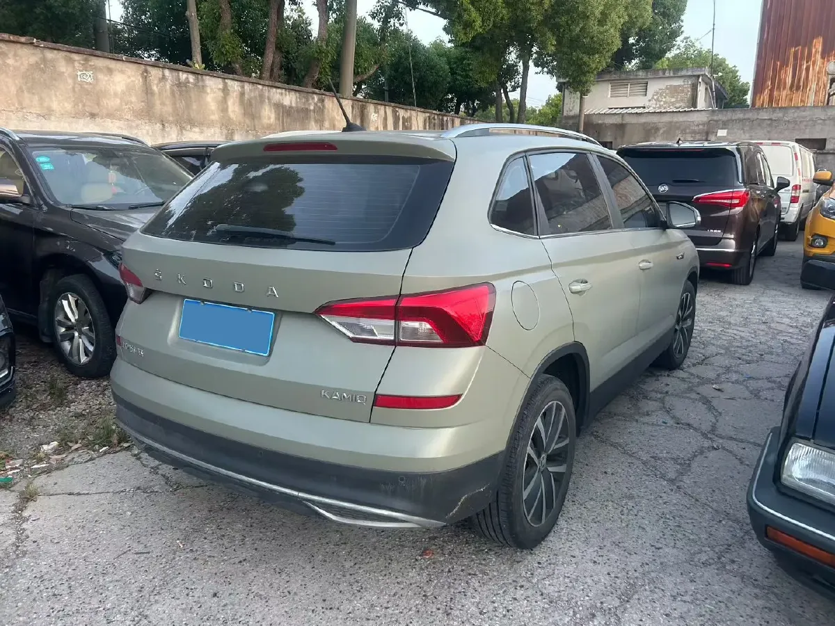 2020 Skoda Kamiq 1.5L 112HP L4 6AT,autocango,china used car exporter,china ev exporter,chinese used car exporter,chinese used ev exporter
