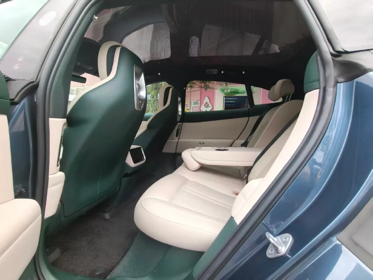 2025 MI YU7 BEV 96.3KWH,autocango,china used car exporter,china ev exporter,chinese used car exporter,chinese used ev exporter