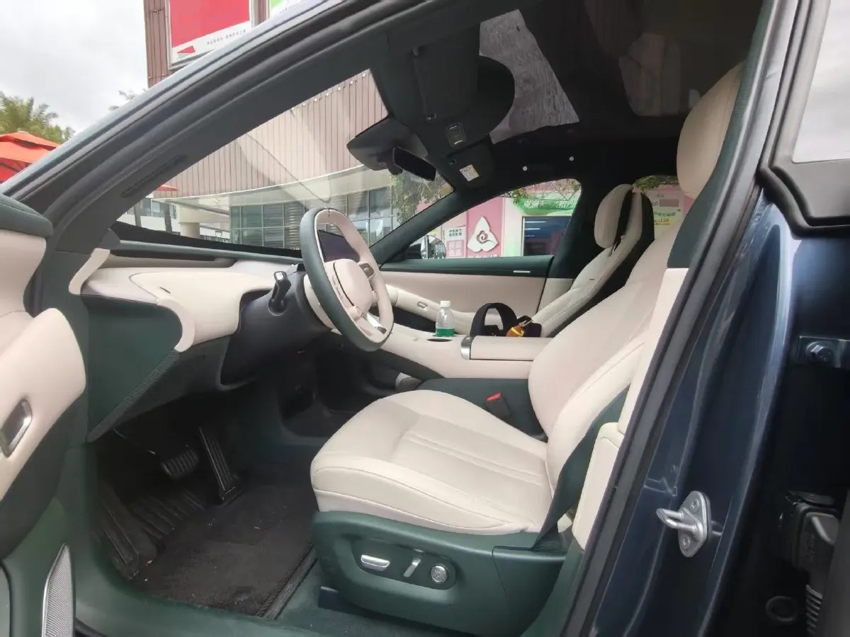 2025 MI YU7 BEV 96.3KWH,autocango,china used car exporter,china ev exporter,chinese used car exporter,chinese used ev exporter