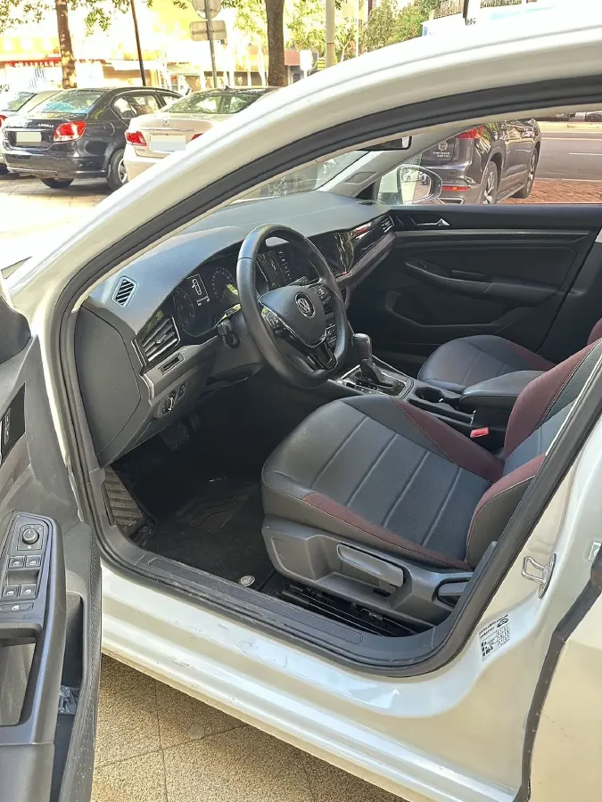 2020 Volkswagen Bora 1.5L 113HP L4 6AT,autocango,china used car exporter,china ev exporter,chinese used car exporter,chinese used ev exporter