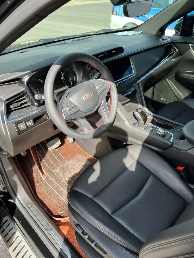 2021 Cadillac XT5 2.0T 237HP L4 9AT,autocango,china used car exporter,china ev exporter,chinese used car exporter,chinese used ev exporter