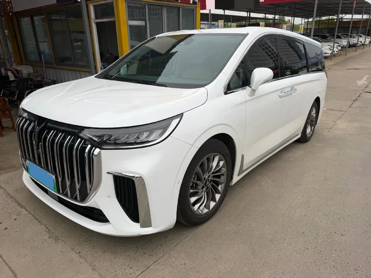 2022 Voyah Dream 1.5T 136HP L4 PHEV 25.57KWH,autocango,china used car exporter,china ev exporter,chinese used car exporter,chinese used ev exporter