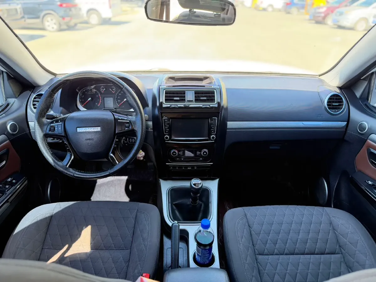 2018 Haval H5 Class 2.0T 190HP L4 6MT,autocango,china used car exporter,china ev exporter,chinese used car exporter,chinese used ev exporter