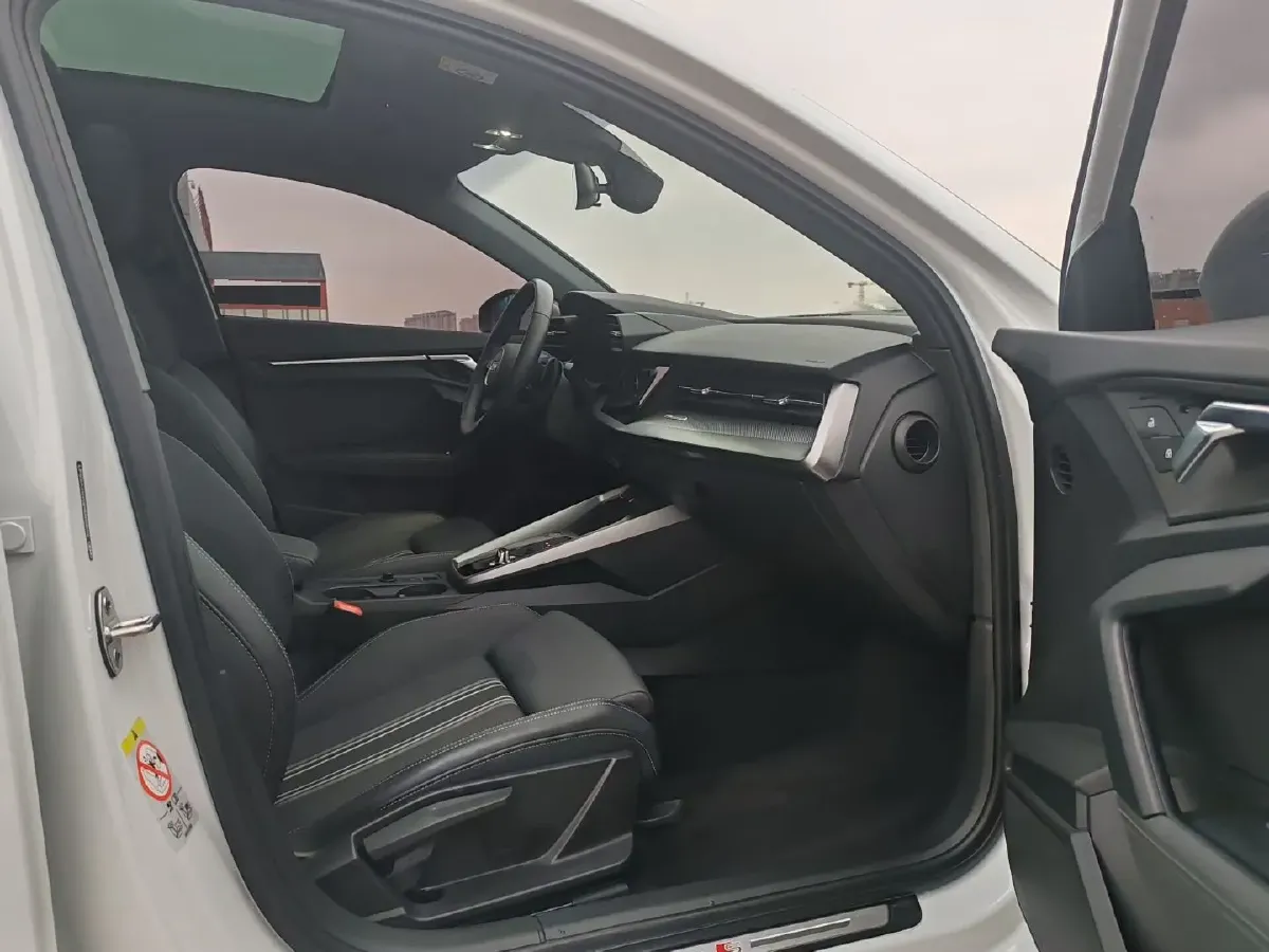 2022 Audi A3 1.4T 150HP L4 7DCT,autocango,china used car exporter,china ev exporter,chinese used car exporter,chinese used ev exporter