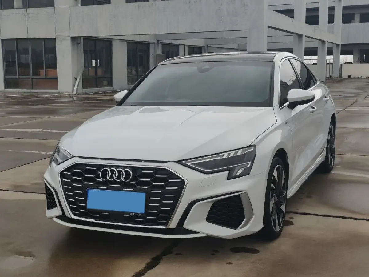2022 Audi A3 1.4T 150HP L4 7DCT,autocango,china used car exporter,china ev exporter,chinese used car exporter,chinese used ev exporter