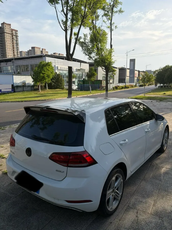 2018 Volkswagen Golf 1.6L 110HP L4 6AT,autocango,china used car exporter,china ev exporter,chinese used car exporter,chinese used ev exporter