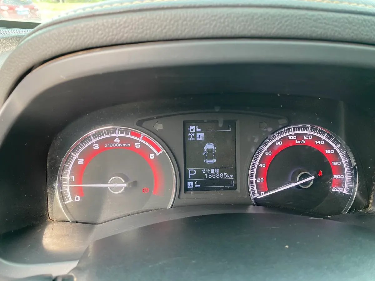 2020 Isuzu LingTuo 2.5T 150HP L4 6AT,autocango,china used car exporter,china ev exporter,chinese used car exporter,chinese used ev exporter