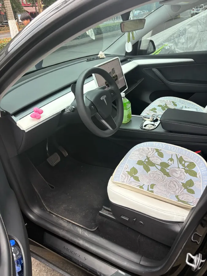 2022 Tesla Model Y BEV 60KWH,autocango,china used car exporter,china ev exporter,chinese used car exporter,chinese used ev exporter