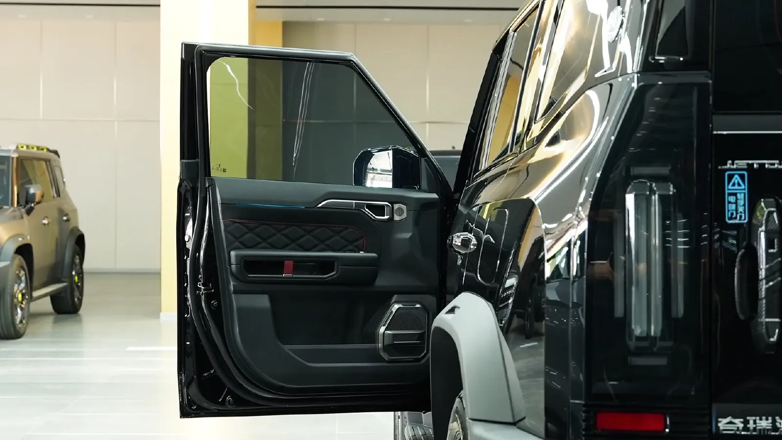 2026 Jetour Traveller 2.0T 254HP L4 7DCT,autocango,china used car exporter,china ev exporter,chinese used car exporter,chinese used ev exporter