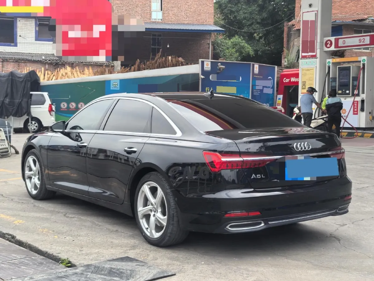 2021 Audi A6L 2.0T 224HP L4 7DCT,autocango,china used car exporter,china ev exporter,chinese used car exporter,chinese used ev exporter