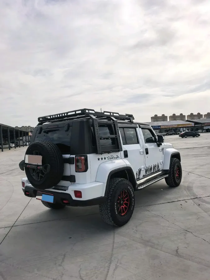 2023 Beijing BJ40 2.0T 163HP L4 8AT,autocango,china used car exporter,china ev exporter,chinese used car exporter,chinese used ev exporter