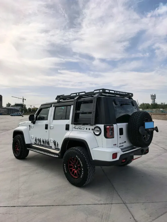 2023 Beijing BJ40 2.0T 163HP L4 8AT,autocango,china used car exporter,china ev exporter,chinese used car exporter,chinese used ev exporter