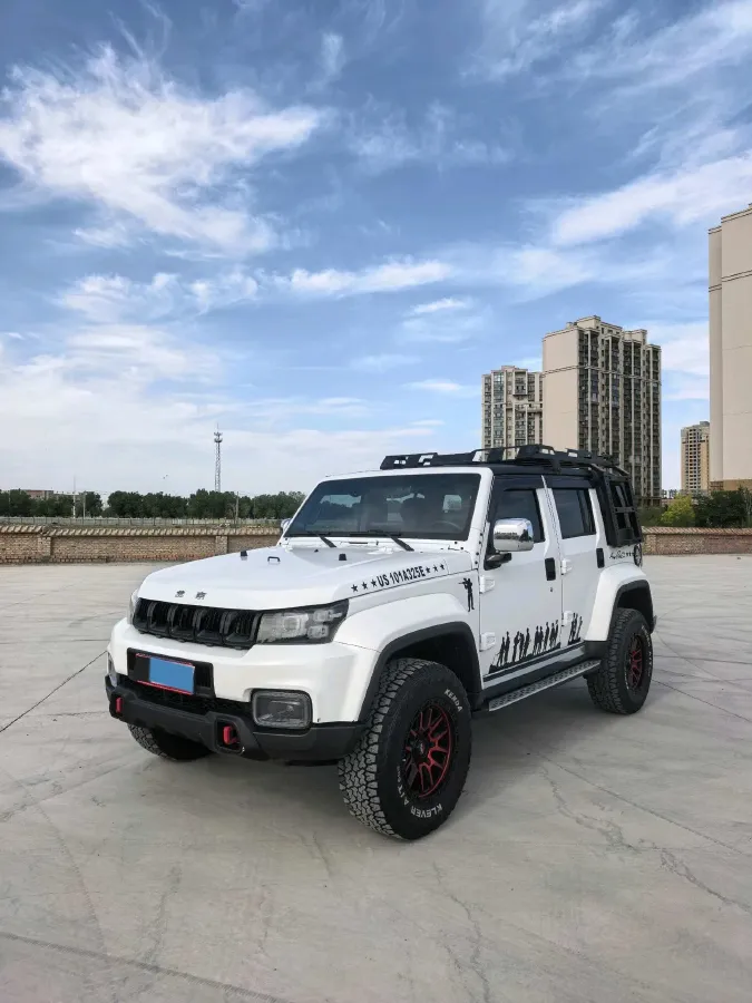 2023 Beijing BJ40 2.0T 163HP L4 8AT,autocango,china used car exporter,china ev exporter,chinese used car exporter,chinese used ev exporter