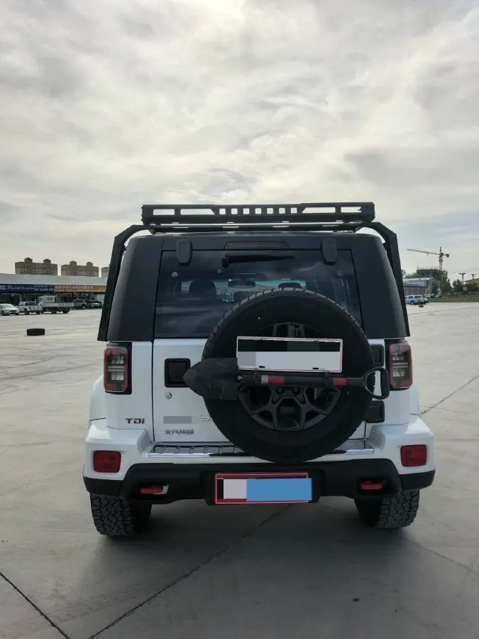 2023 Beijing BJ40 2.0T 163HP L4 8AT,autocango,china used car exporter,china ev exporter,chinese used car exporter,chinese used ev exporter