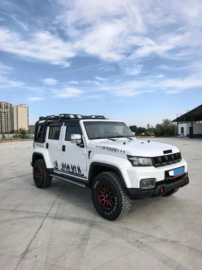 2023 Beijing BJ40 2.0T 163HP L4 8AT,autocango,china used car exporter,china ev exporter,chinese used car exporter,chinese used ev exporter