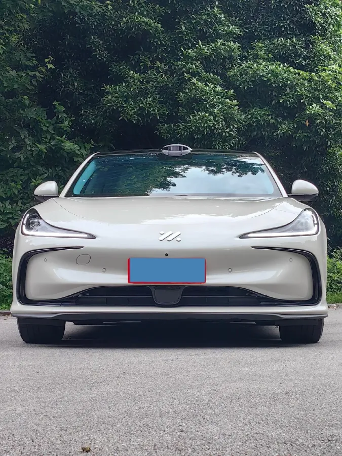 2024 IM L6 BEV 75KWH,autocango,china used car exporter,china ev exporter,chinese used car exporter,chinese used ev exporter