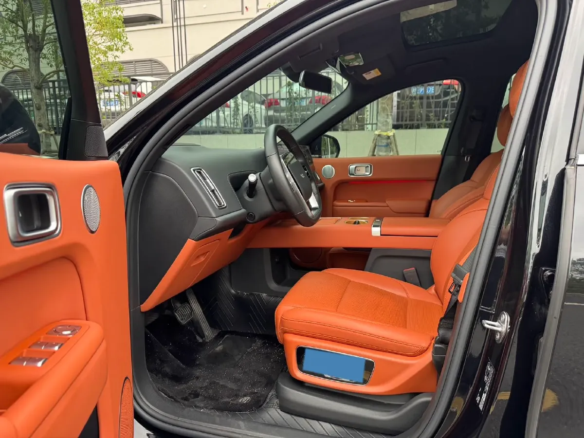 2023 Li L7 Range Extended 154HP REEV 40.9KWH,autocango,china used car exporter,china ev exporter,chinese used car exporter,chinese used ev exporter