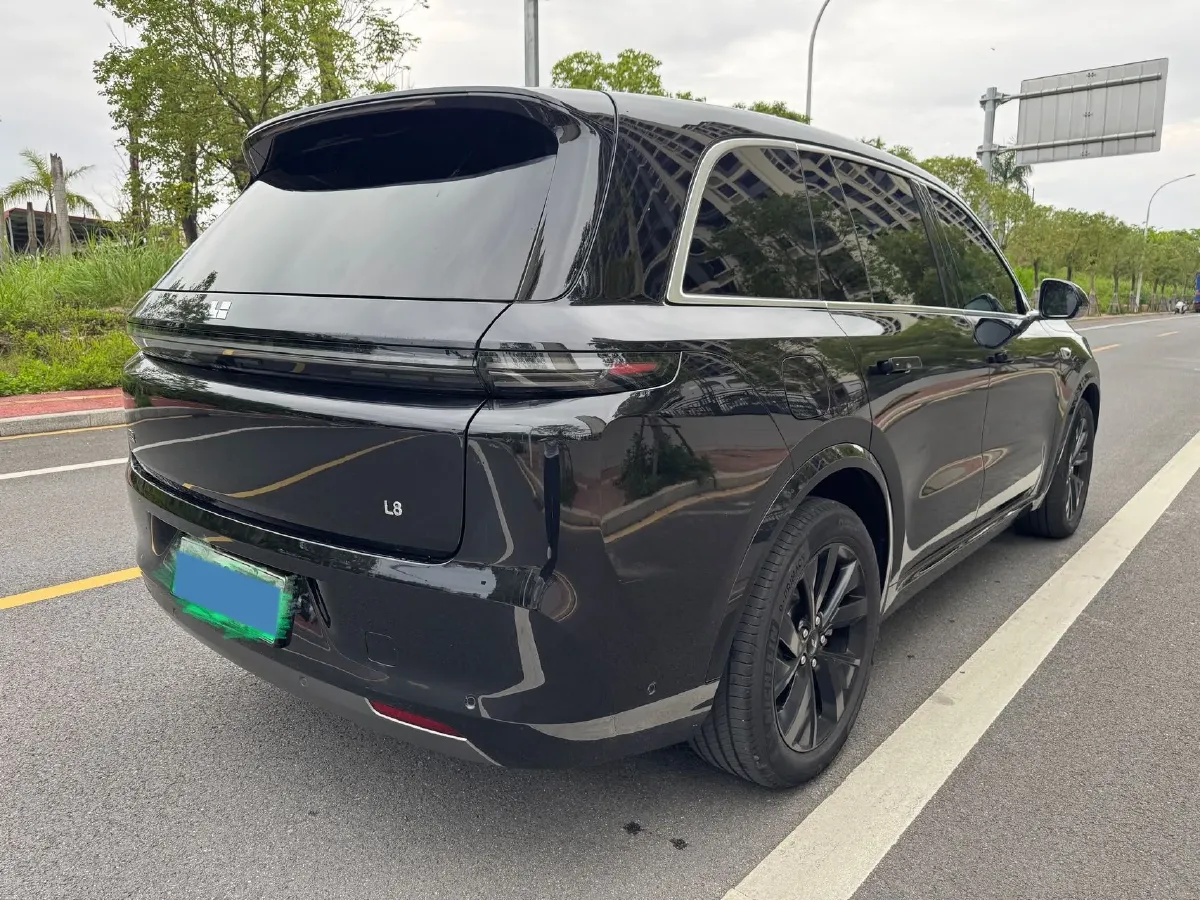 2023 Li L7 Range Extended 154HP REEV 40.9KWH,autocango,china used car exporter,china ev exporter,chinese used car exporter,chinese used ev exporter
