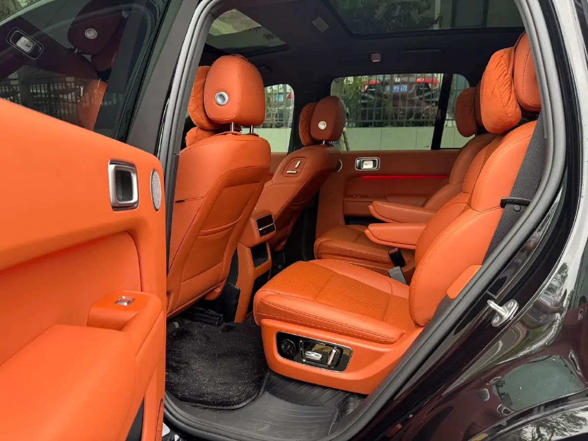 2023 Li L7 Range Extended 154HP REEV 40.9KWH,autocango,china used car exporter,china ev exporter,chinese used car exporter,chinese used ev exporter