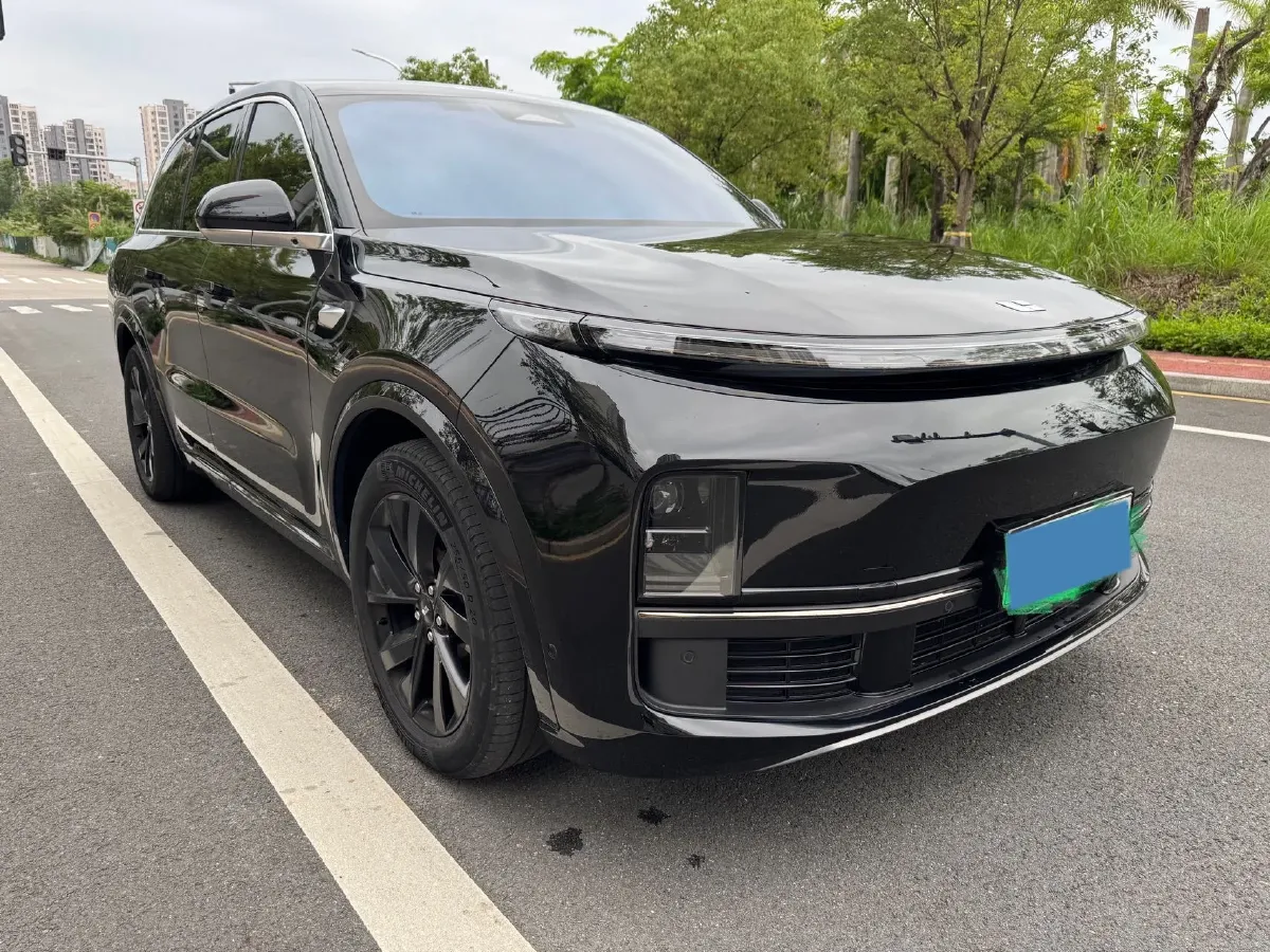 2023 Li L7 Range Extended 154HP REEV 40.9KWH,autocango,china used car exporter,china ev exporter,chinese used car exporter,chinese used ev exporter