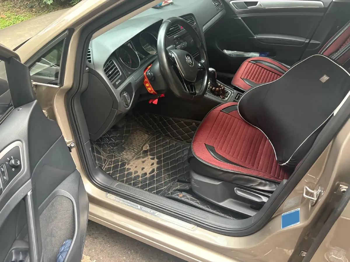 2018 Volkswagen Golf 1.6L 110HP L4 6AT,autocango,china used car exporter,china ev exporter,chinese used car exporter,chinese used ev exporter