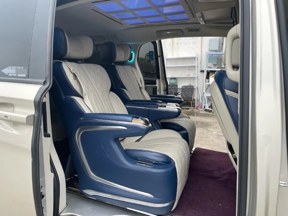 2020 Buick GL8 2.0T 237HP L4 9AT,autocango,china used car exporter,china ev exporter,chinese used car exporter,chinese used ev exporter