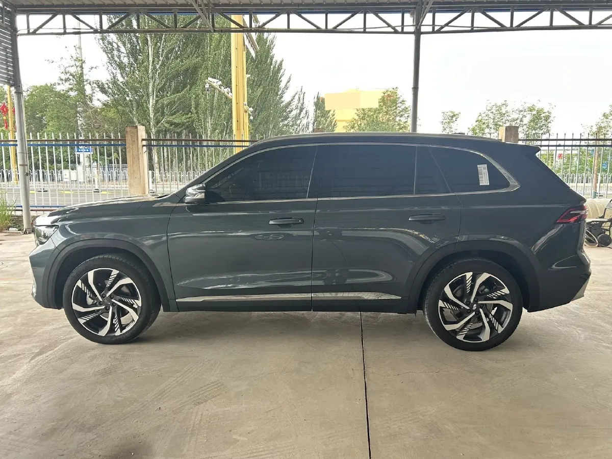 2023 Geely Monjaro 2.0T 238HP L4 8AT,autocango,china used car exporter,china ev exporter,chinese used car exporter,chinese used ev exporter