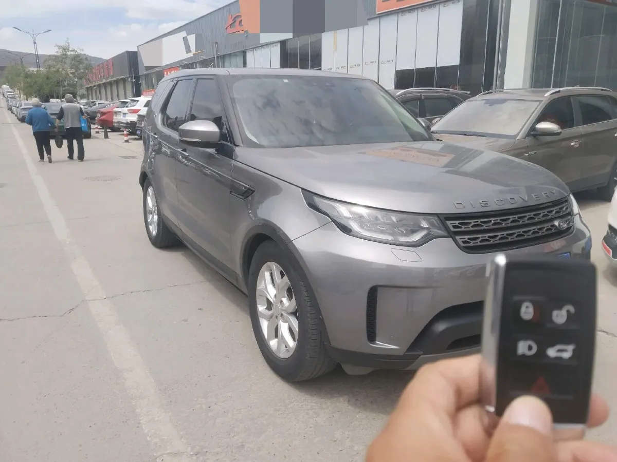 2020 Land Rover Discovery 2.0T 300HP L4 8AT,autocango,china used car exporter,china ev exporter,chinese used car exporter,chinese used ev exporter