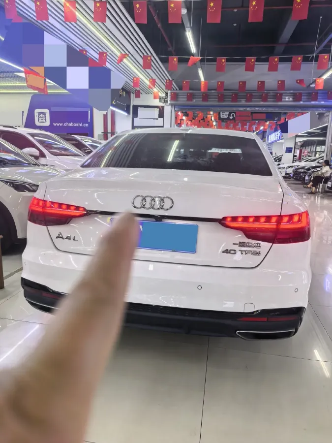 2022 Audi A4L 2.0T 190HP L4 7DCT,autocango,china used car exporter,china ev exporter,chinese used car exporter,chinese used ev exporter