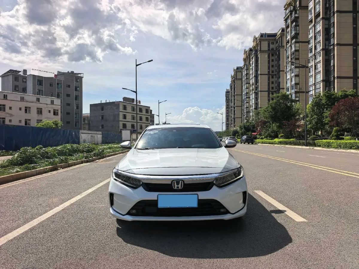 2022 Honda Inspire 2.0L 146HP L4 E-CVT Hybrid,autocango,china used car exporter,china ev exporter,chinese used car exporter,chinese used ev exporter