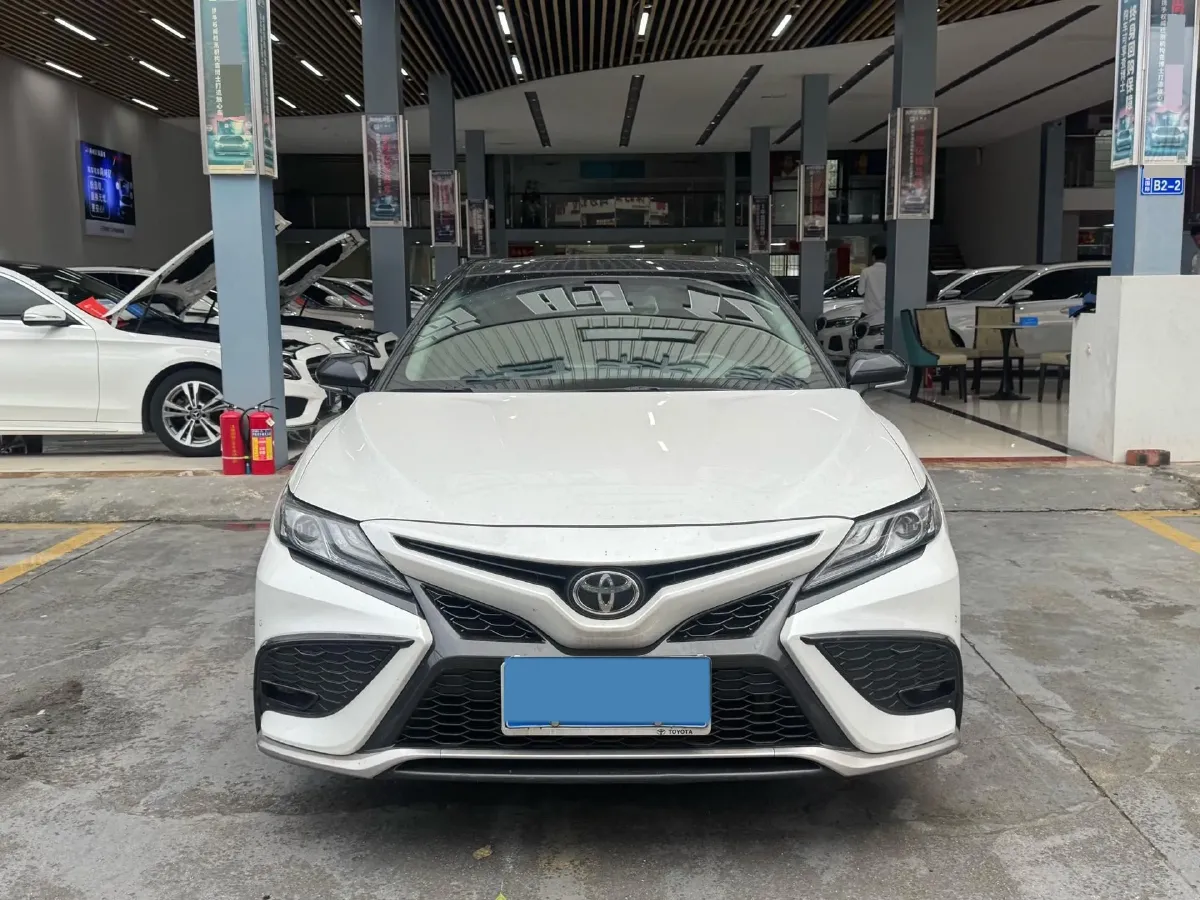 2021 Toyota Camry 2.0L 178HP L4 CVT,autocango,china used car exporter,china ev exporter,chinese used car exporter,chinese used ev exporter