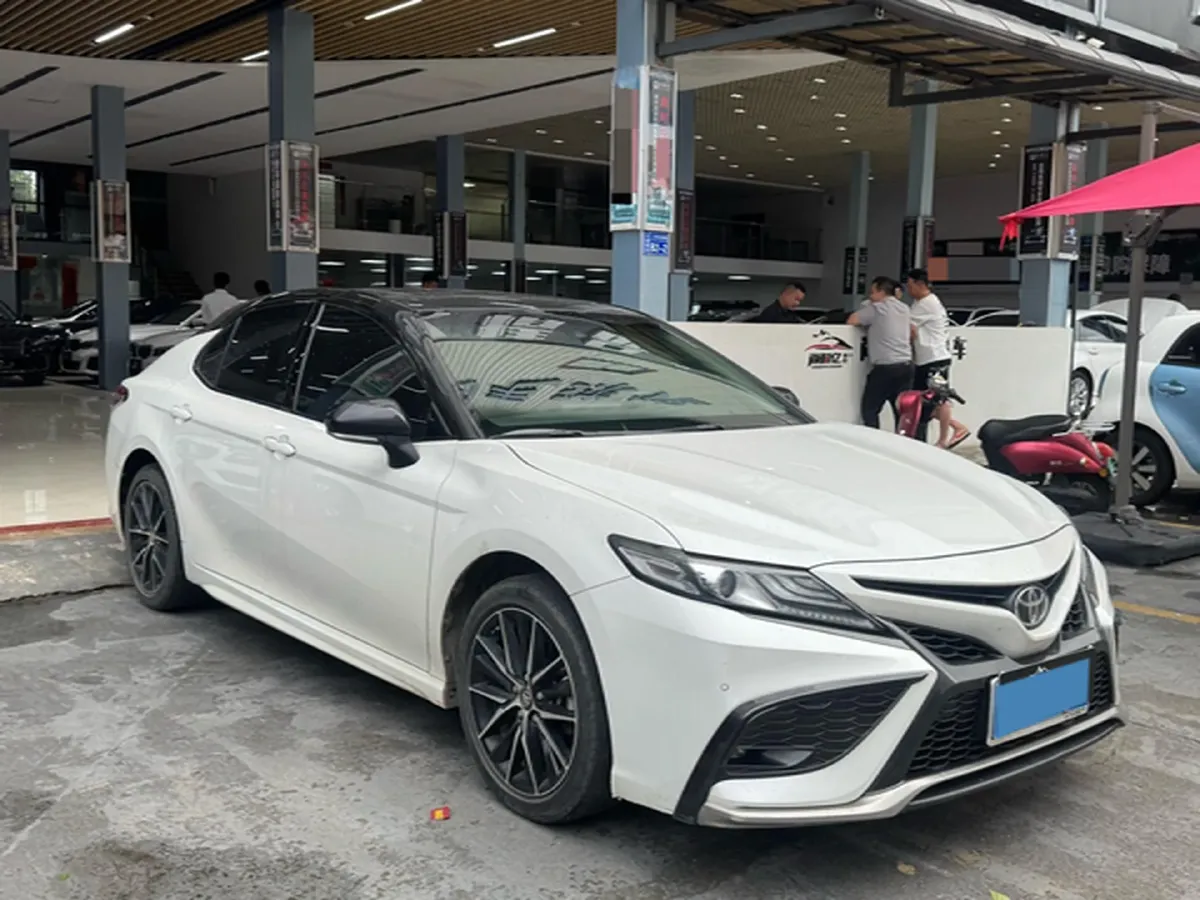 2021 Toyota Camry 2.0L 178HP L4 CVT,autocango,china used car exporter,china ev exporter,chinese used car exporter,chinese used ev exporter