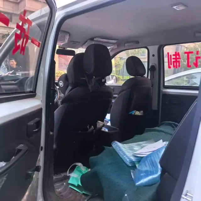 2020 WuLing HongGuang Plus 1.5L 99HP L4 6MT,autocango,china used car exporter,china ev exporter,chinese used car exporter,chinese used ev exporter