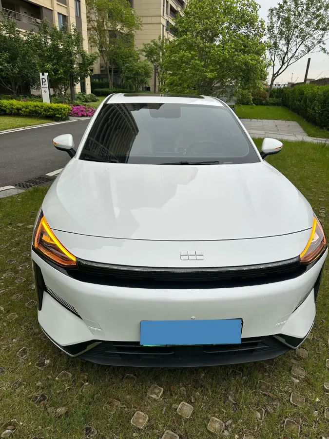 2023 Geely Galaxy L6 1.5T 163HP L4 3DHT PHEV,autocango,china used car exporter,china ev exporter,chinese used car exporter,chinese used ev exporter