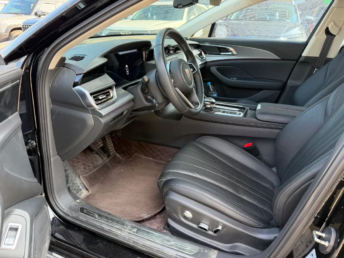 2023 HongQi H5 2.0T 224HP L4 8AT,autocango,china used car exporter,china ev exporter,chinese used car exporter,chinese used ev exporter