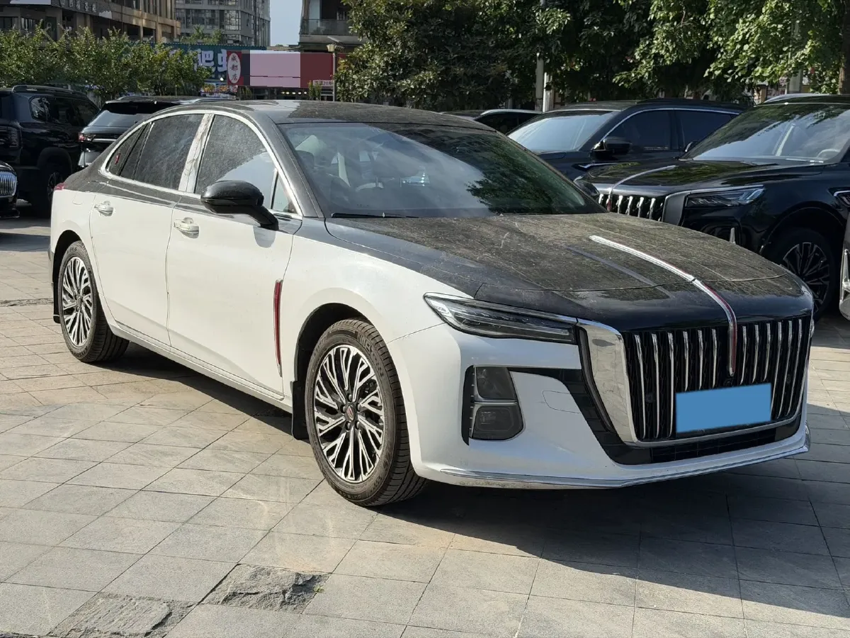 2023 HongQi H5 2.0T 224HP L4 8AT,autocango,china used car exporter,china ev exporter,chinese used car exporter,chinese used ev exporter